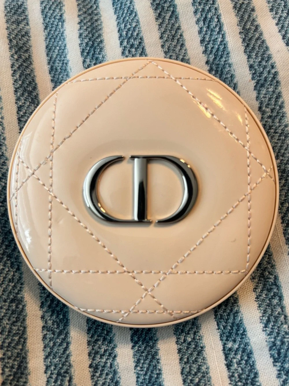 DIOR FOEVER COUTURE LUMINIZER #01 NUDE GLOW